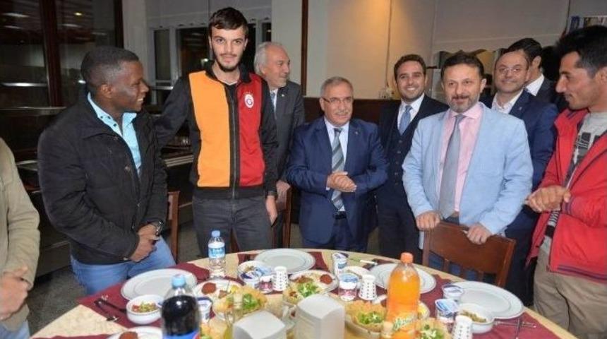 K&uuml;tahya&rsquo;da &rsquo;d&uuml;nyanın Rengi K&uuml;tahya&rsquo;nın Misafiri&rsquo; Etkinliği