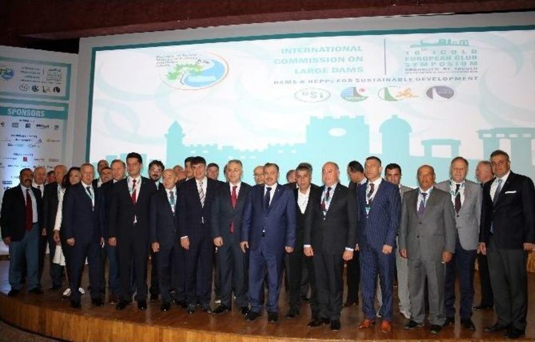 Bakan Eroğlu: "istanbul&rsquo;un 2071 Yılına Kadar Su Problemi Yok"