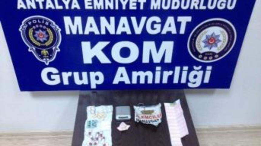 Antalya&rsquo;da Uyuşturucu Operasyonu