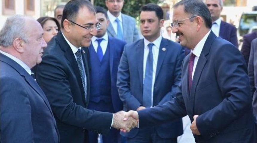 &Ccedil;evre Ve Şehircilik Bakanı Mehmet &Ouml;zhaseki: