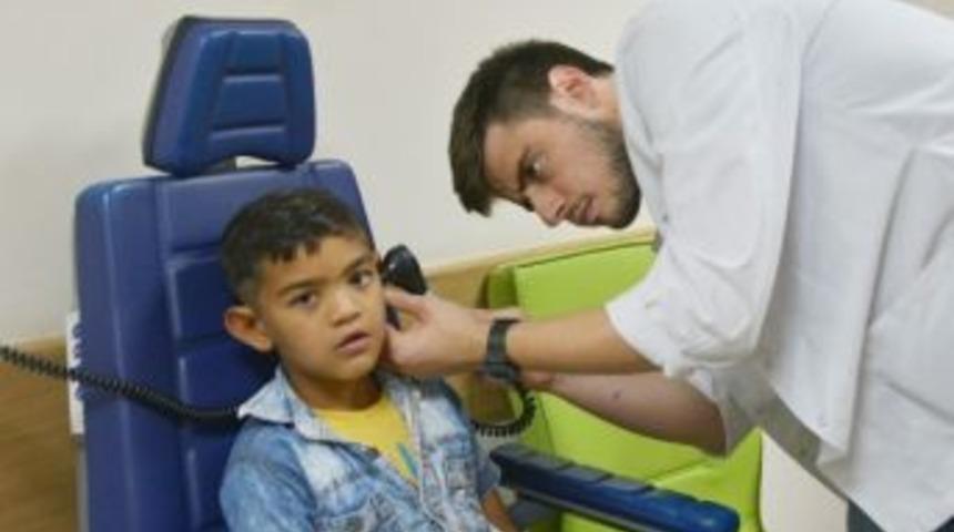 Kulağından 14 Larva &Ccedil;ıktı