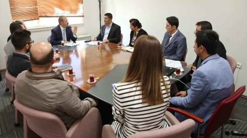 Ga&uuml;n&rsquo;den M&uuml;lteci Kadınlar İ&ccedil;in Dev Ab Projesi