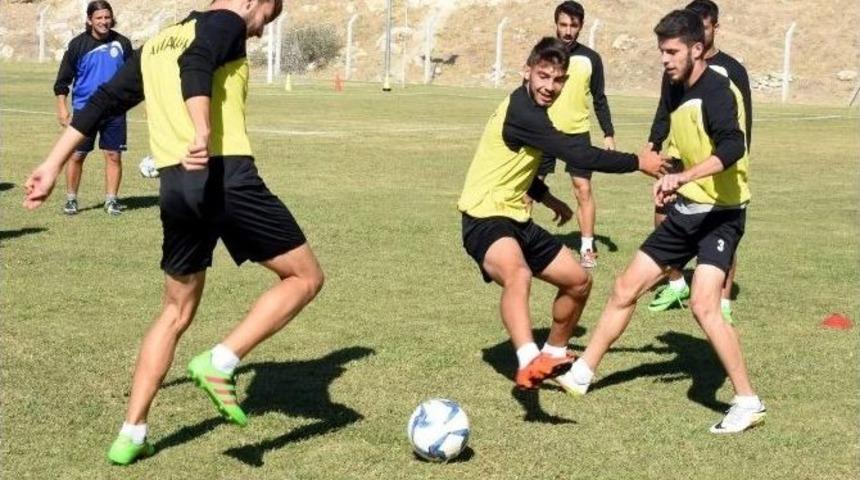 Aliağa Fk Galibiyete Kilitlendi