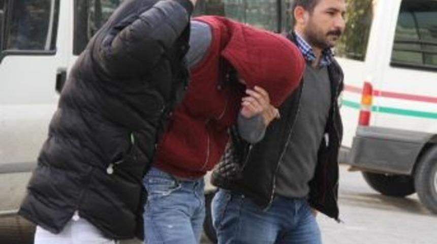 Uyuşturucu Ticaretine 2 Tutuklama