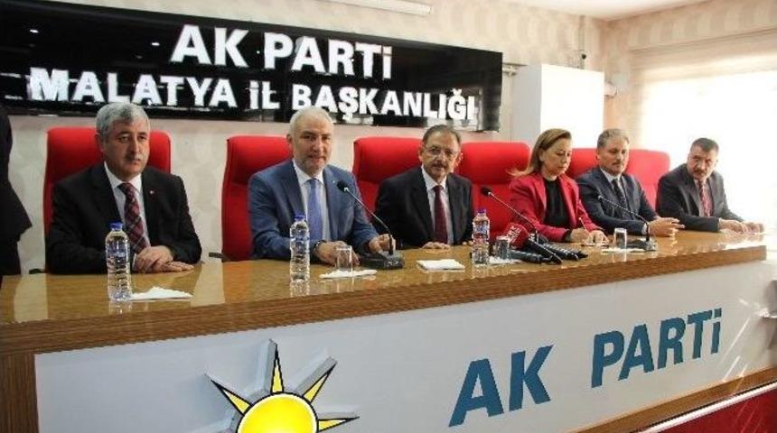 &Ccedil;evre Ve Şehircilik Bakanı Mehmet &Ouml;zhaseki: