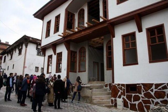 Üniversite Öğrencilerinin Osmaneli Gezisi