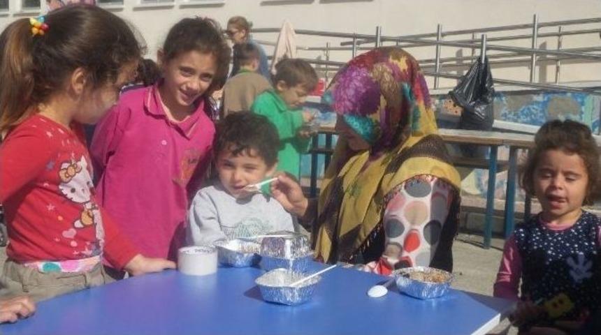 &Ouml;ğrencilerin Ağzı Tatlandı