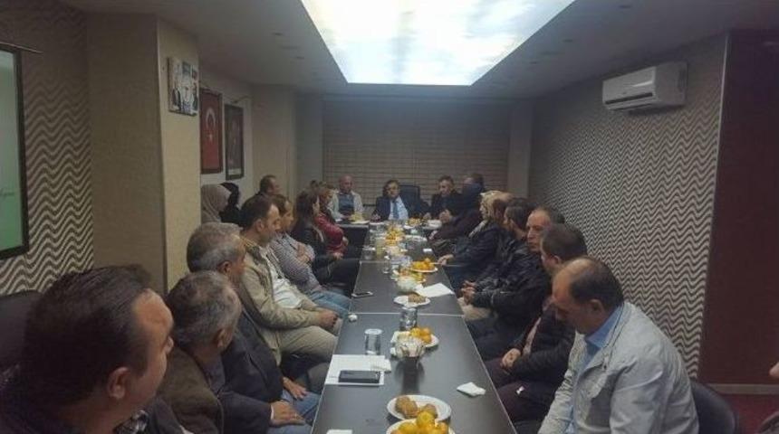 Başkan Yağcı, Ak Parti Bilecik Merkez İl&ccedil;e Başkanlığı&rsquo;nın Toplantısına Katıldı