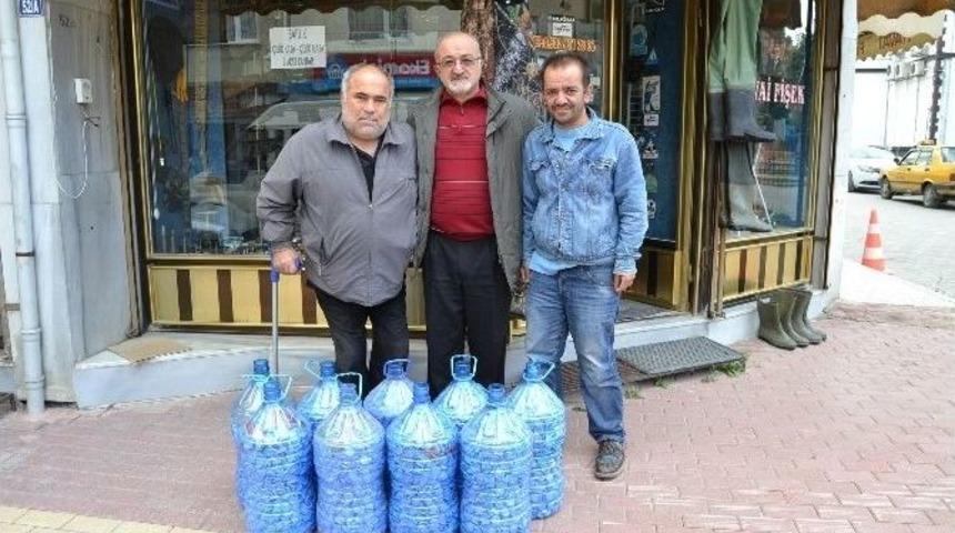 Duyarlı Vatandaştan Mavi Kapak