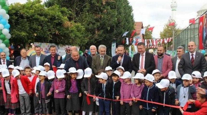 &Ccedil;ocuk Oyun Sokağı T&ouml;renle A&ccedil;ıldı