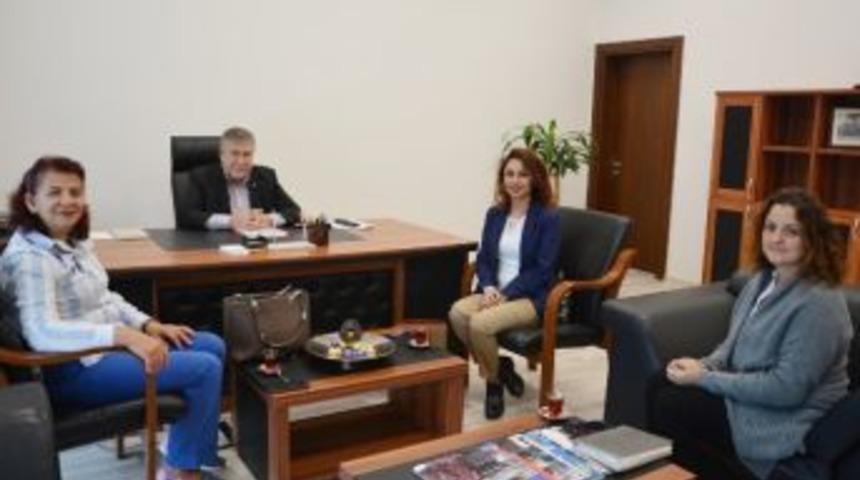 Kızılay &Ccedil;orlu Şubesi&rsquo;nden Başkan S&uuml;l&uuml;n&rsquo;e Ziyaret