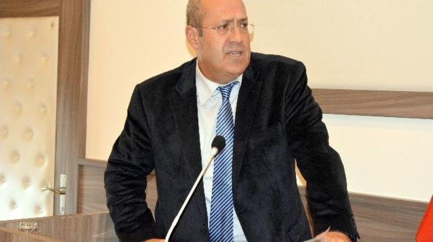 Karayolları 15. B&ouml;lge M&uuml;d&uuml;r&uuml; H&uuml;samettin &Ouml;zendi;