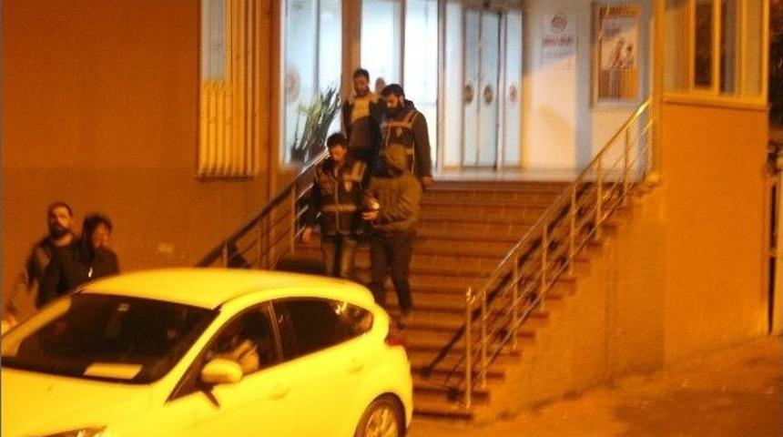 Bartın&rsquo;da Adliyeye Sevk Edilen 7 Polisten 1&rsquo;i Tutuklandı