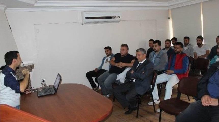 Veteriner Hekimlere Aydın&rsquo;da Suni Tohumlama Kursu