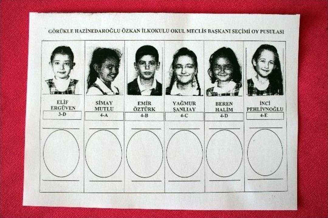 İlk&ouml;ğretim Okulunda Demokrasi Yarışı