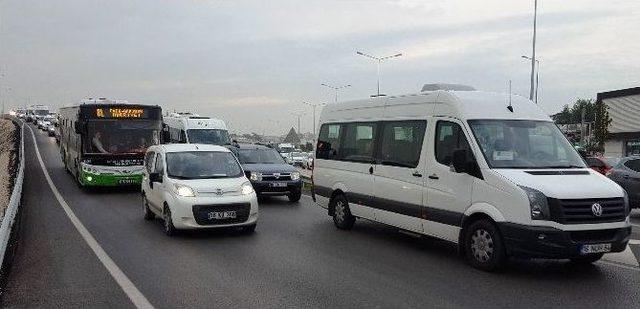 Yenilenen Mudanya Kavşağı Uzayan Araç Kuyruklarına Çözüm Olmadı