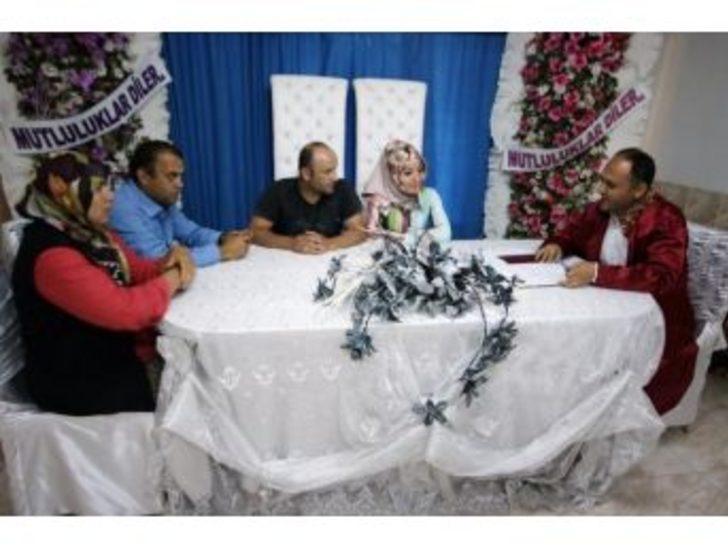 Beyşehir Belediyesi, Evlenen Çiftleri Evlilik Yıldönümlerinde Unutmuyor