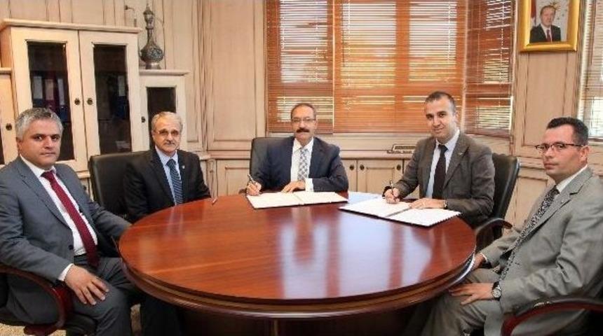 Kendi İşini Kurmak İsteyenlere Girişimcilik Eğitimi