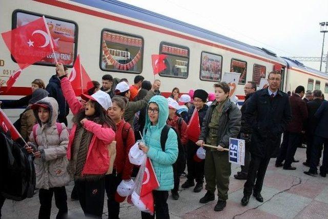 Tekden Cumhuriyet Eğitim Treni Sivas’a Gitti