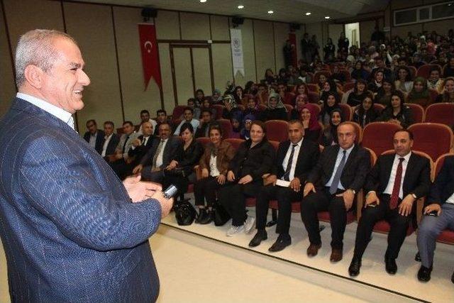 Kyk’dan ‘geleceğin İnsanı’ Semineri