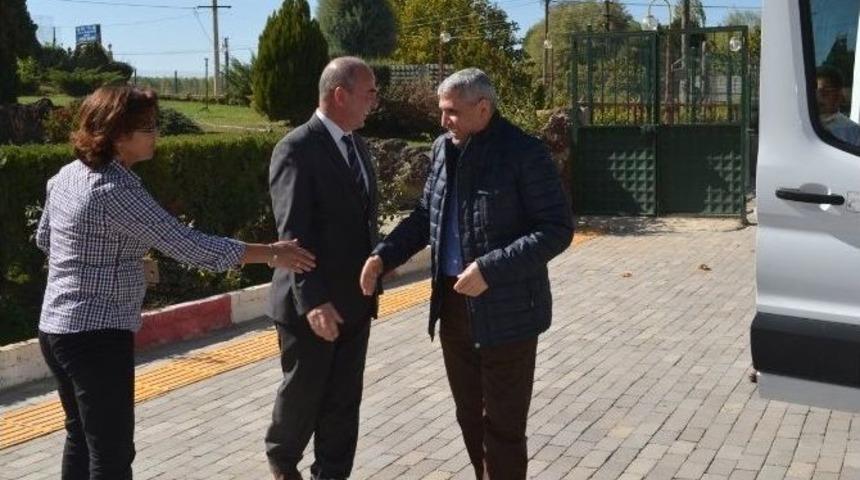 Konan Rehabilitasyon Merkezini Ziyaret Etti