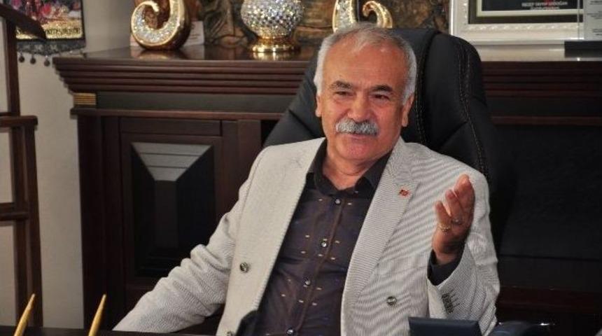 Fotoğraf&ccedil;ılar Adana&rsquo;da İstişare İ&ccedil;in Toplandı