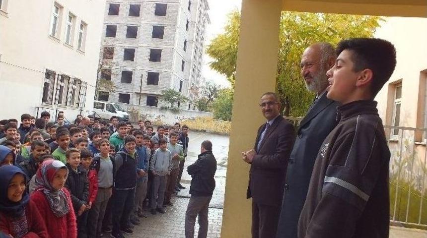 M&uuml;ft&uuml; Arvas&rsquo;tan Okul Ziyareti