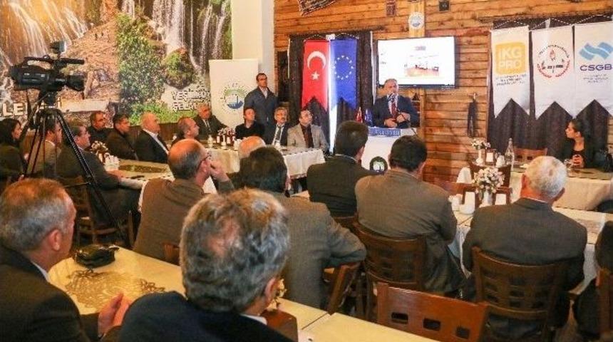 Yahyalı&rsquo;da Ab Projesi Kapanış Toplantısı Yapıldı