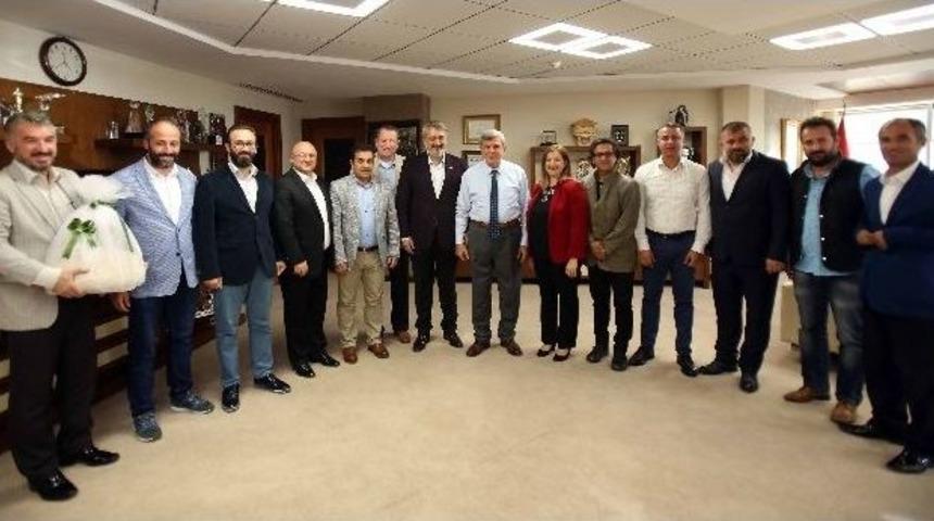 Başkan Karaosmanoğlu, Kaskf Y&ouml;netimini Ağırladı
