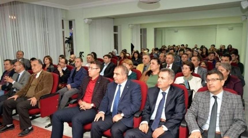 Bilecik&rsquo;te &ldquo;atat&uuml;rk Ve Cumhuriyet&rdquo; Konferansı