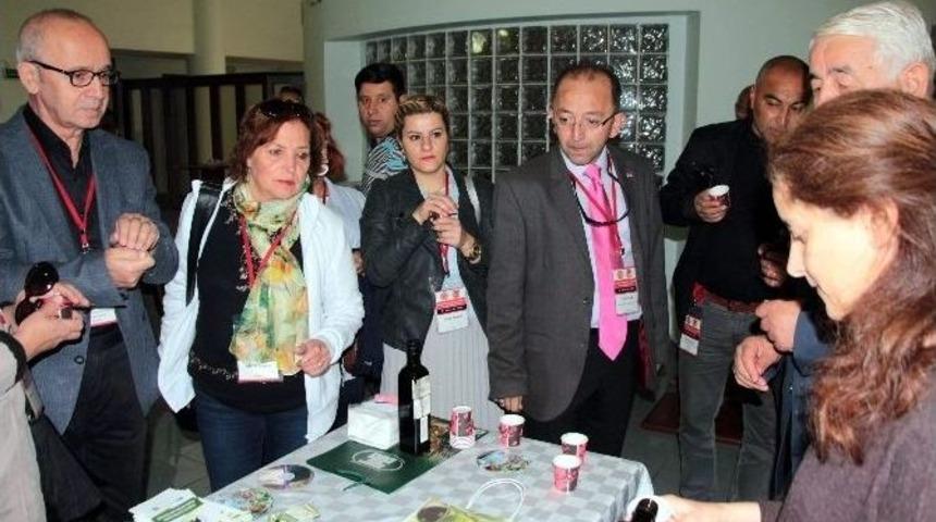 Cemiyet Başkanı Gazetecilere Aydın Tanıtıldı