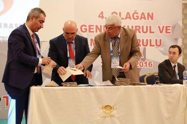 Türkiye Halter Federasyonu, Tamer Taşpınar İle Yola Devam Dedi
