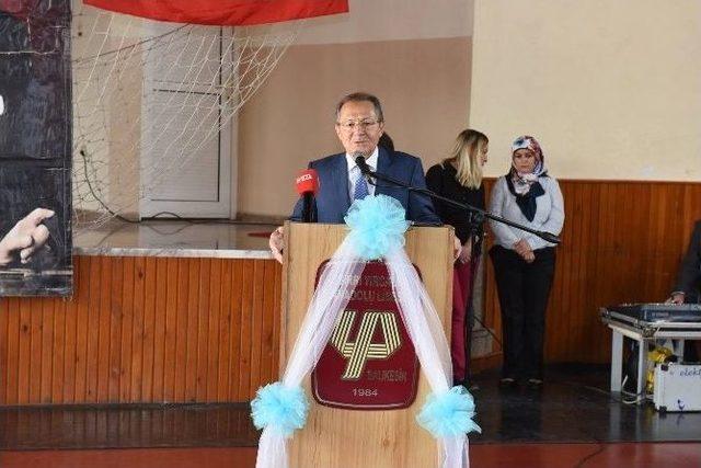 Valilikten &rsquo;balıkesir Okuyor&rsquo; Kampanyası 1