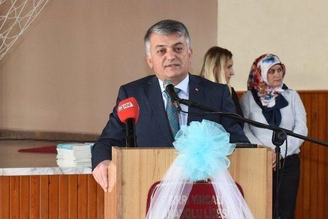 Valilikten &rsquo;balıkesir Okuyor&rsquo; Kampanyası 2