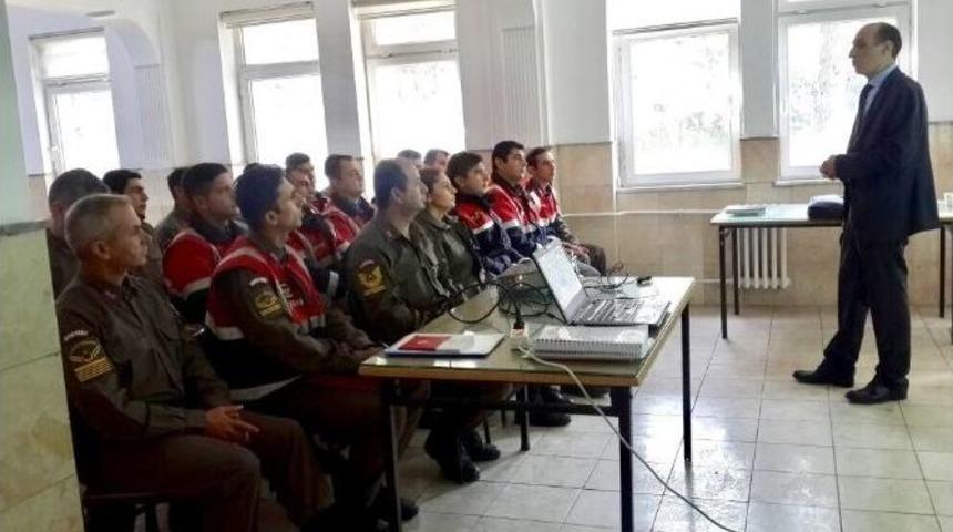 Jandarma Kadına Şiddete &rsquo;hayır&rsquo; Dedi