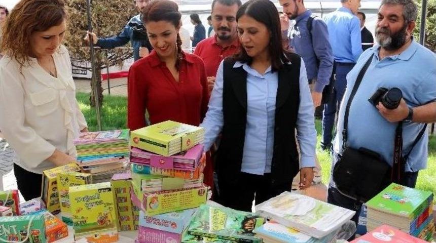 Akdeniz Kitap G&uuml;nleri Başladı