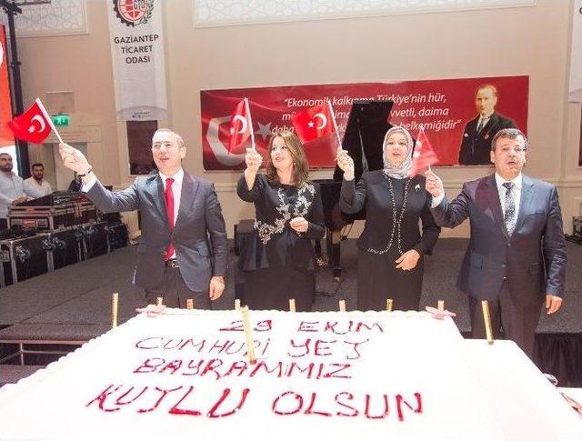 Gto Cumhuriyet’in 93’üncü Yıldönümünü Coşkuyla Kutladı