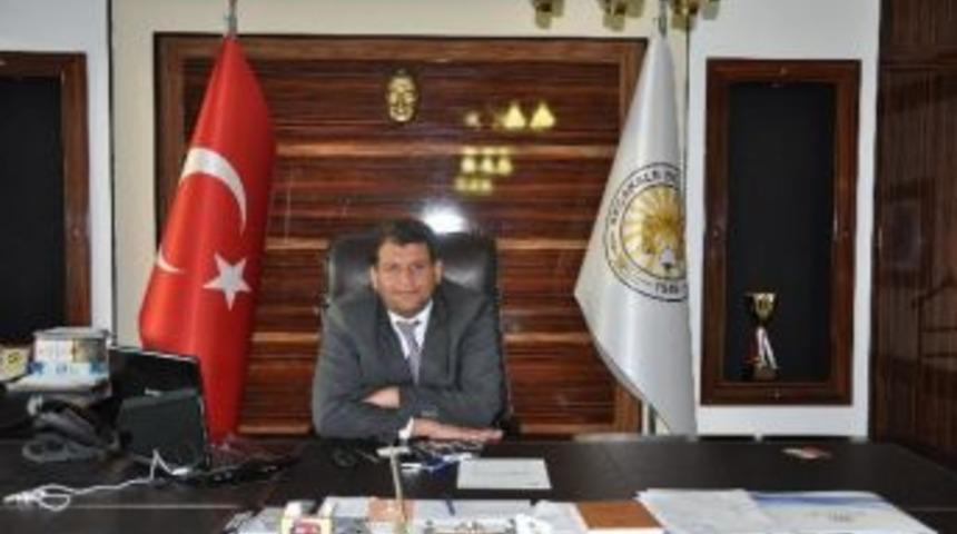 Belediye Başkanı Abd&uuml;lhakim Ayhan&rsquo;dan &rsquo;hizmet&rsquo; A&ccedil;ıklaması
