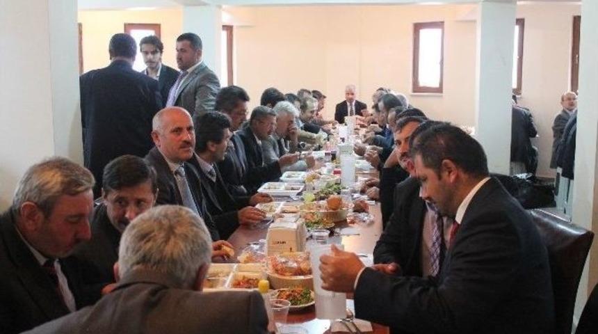Ara&ccedil;&rsquo;ta M&uuml;ft&uuml;l&uuml;k Personeli, Kaynaşma Yemeğinde Buluştu