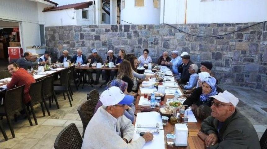 Bodrum Belediyesi, B&uuml;y&uuml;kleri Ağırlıyor