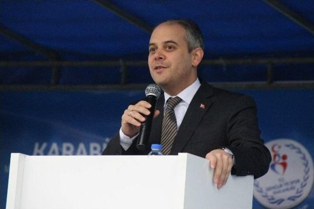 Bakan Kılı&ccedil;: &ldquo;15 Temmuz Gecesi T&uuml;rkiye D&uuml;nyaya B&uuml;y&uuml;k Bir Mesaj Verdi&rdquo;