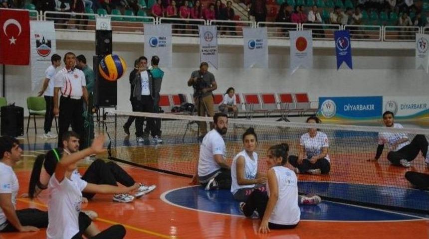 Diyarbakır&rsquo;da &ldquo;aşmak İ&ccedil;in Hareket Et&rdquo; Kampanyasının Startı Verildi