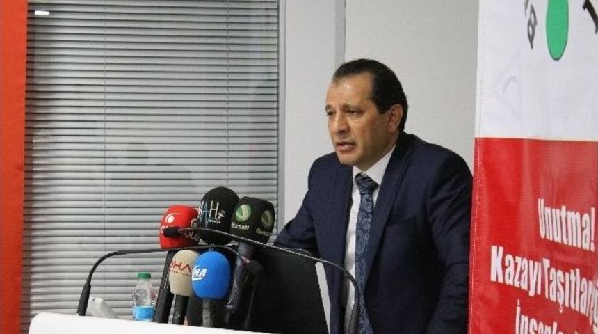 Bursa Trafik Vakfı İl Emniyet M&uuml;d&uuml;rl&uuml;ğ&uuml;ne 4 Otomobil Hibe Etti