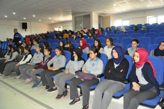 Öğrencilere Uyuşturucu Konferansı 1