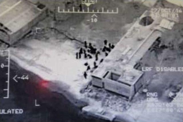 Kuşadası K&ouml;rfezi&rsquo;nde Hava Destekli G&ouml;&ccedil;men Operasyonu 1