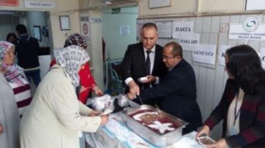 Lapseki Devlet Hastanesinde Hasta Hakları G&uuml;n&uuml; Kutlamaları