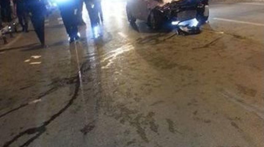 Bitlis&rsquo;ten Adana&rsquo;ya &Ccedil;alışmaya Geldi, Trafik Kazasında Hayatını Kaybetti