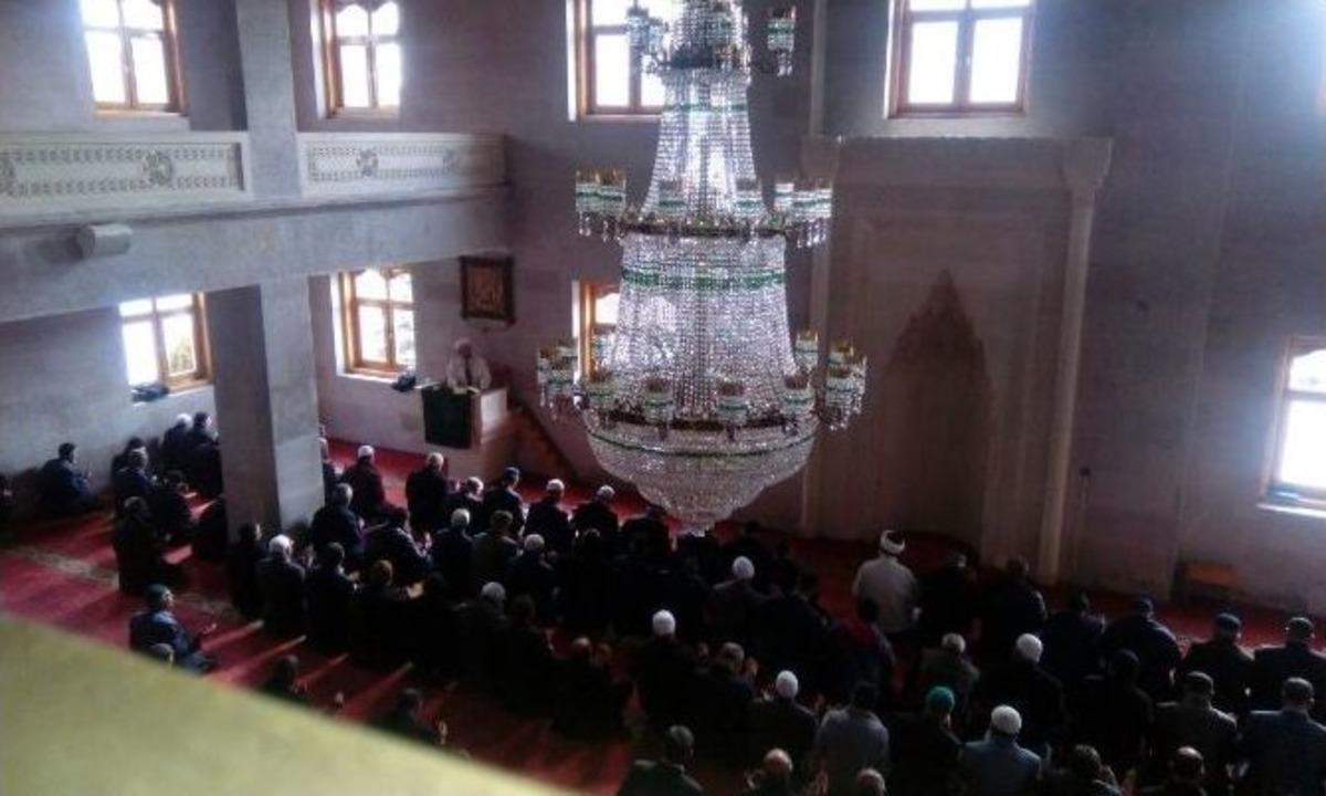 Kars Osmanlı Ocakları Şehitler İ&ccedil;in Hatim Okuttu