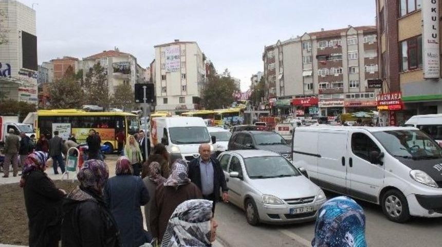 (&ouml;zel Haber) Başkan&rsquo;ın &rsquo;prestij&rsquo; Caddesi&rsquo;nde Trafik Fel&ccedil;
