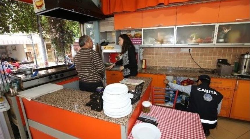 Sel&ccedil;uk&rsquo;ta Hijyen Denetimleri S&uuml;r&uuml;yor